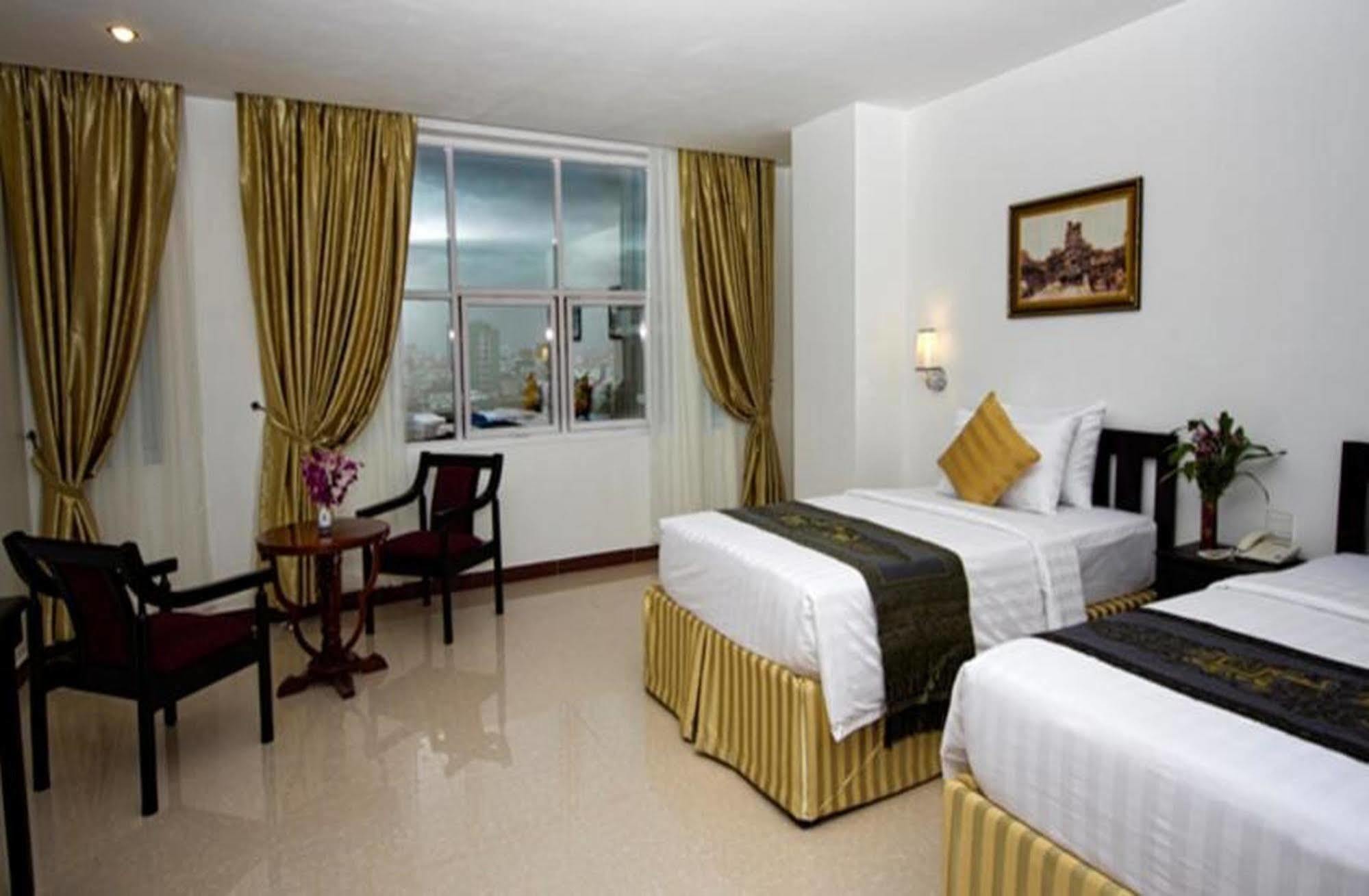 Rumduol Grand Hotel Phnompen Kültér fotó