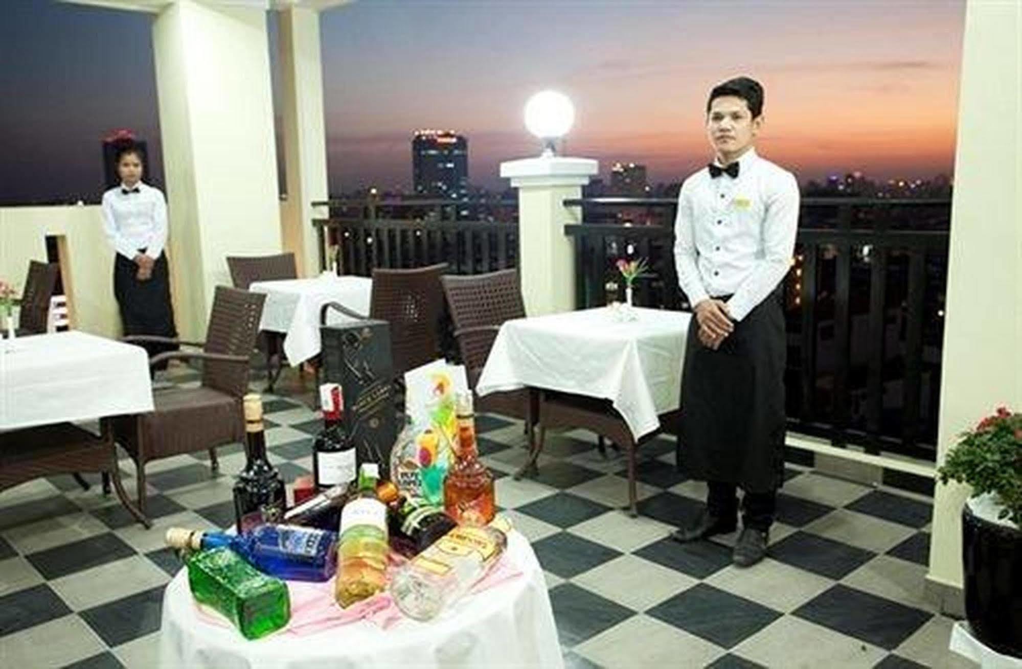 Rumduol Grand Hotel Phnompen Kültér fotó